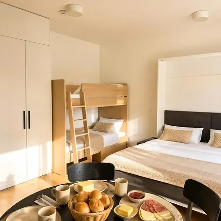 아파트 The Nest Maribor Studio Apartment 마리보르