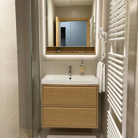 The Nest Maribor Studio Apartment 마리보르