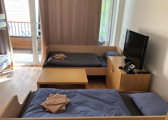 Apartma Runi Pod Zlato Lisico Pekre