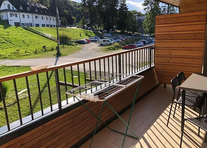 شقة Apartma Runi Pod Zlato Lisico Pekre